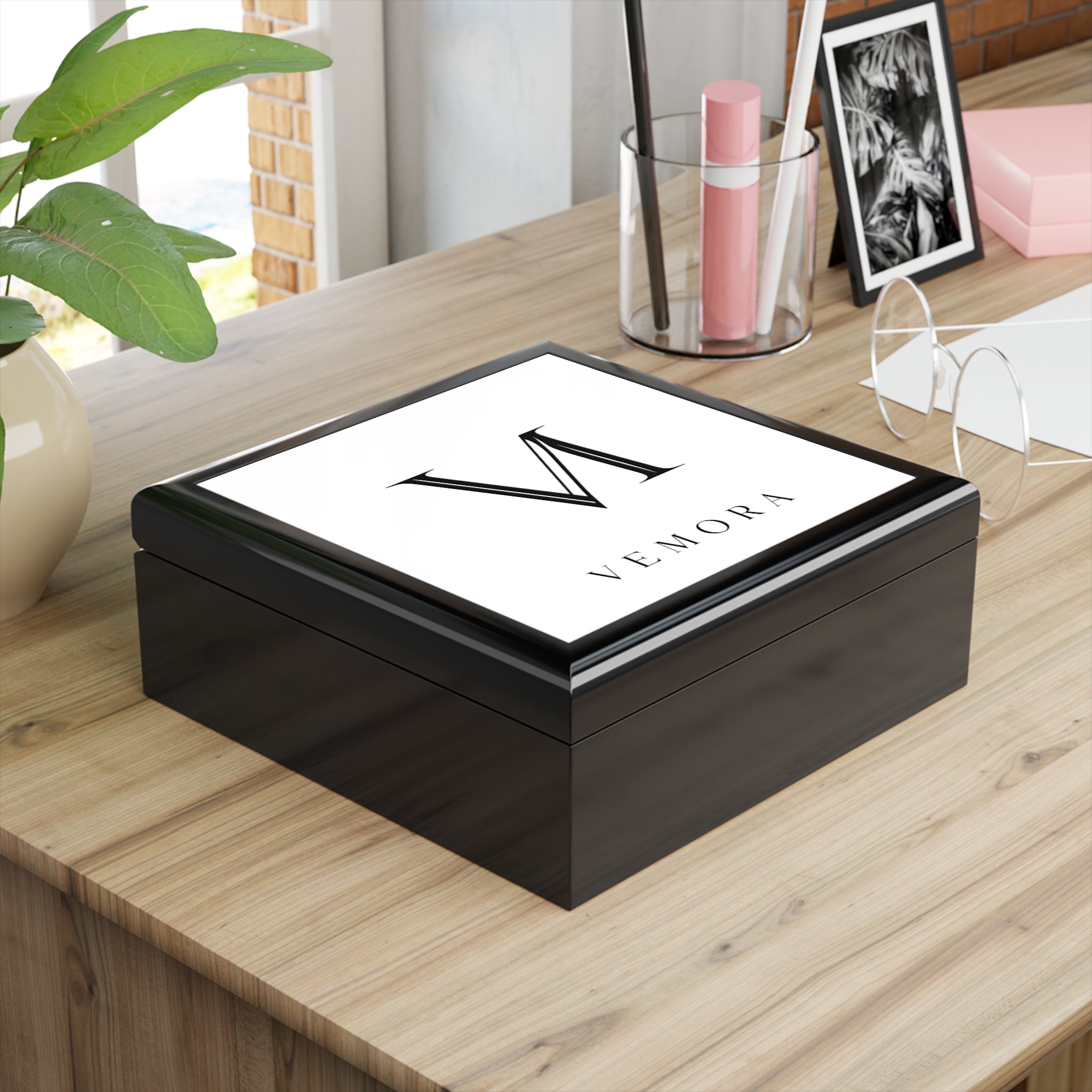 Vemora Jewelry Box